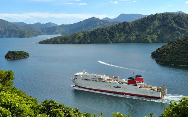 Croisière avec une escale au Détroit De Foveaux en Nouvelle-Zélande